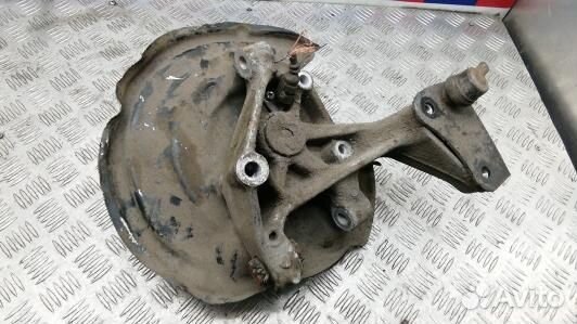 Ступица задняя левая volkswagen passat B6 (LDN11LZ