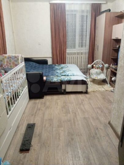 2-к. квартира, 43 м², 1/2 эт.