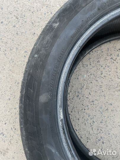 Bridgestone Dueler H/L 33 235/55 R19