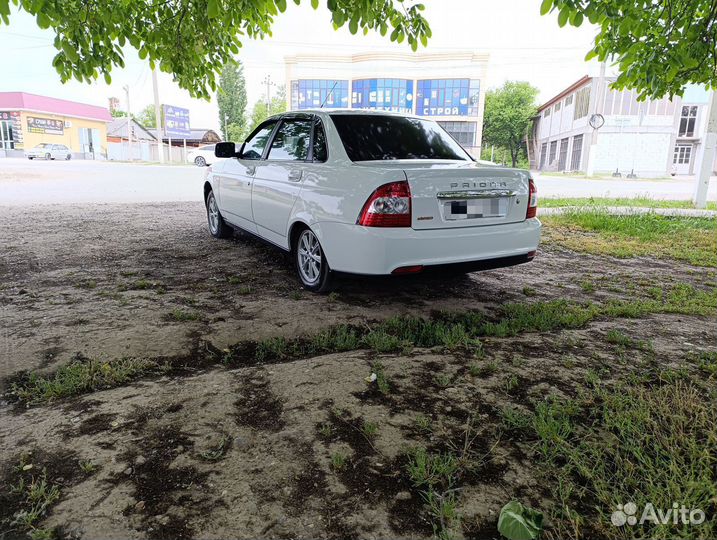 Сиденья на приору