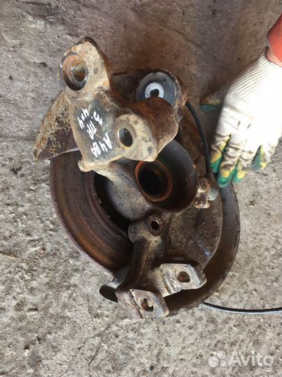 Кулак задний ауди а4 б6 1.8 турбо кватро