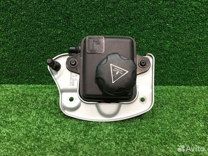 Расширительный бачок интеркуллера BMW X5 E70 X6 E7