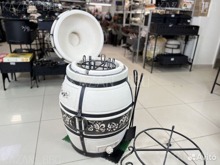 Большой тандыр на дровах