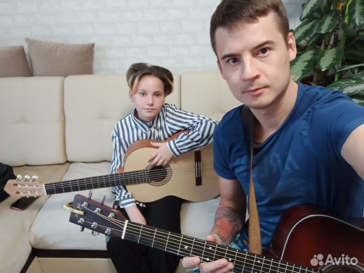 Обучение игре на гитаре / уроки игры на гитаре