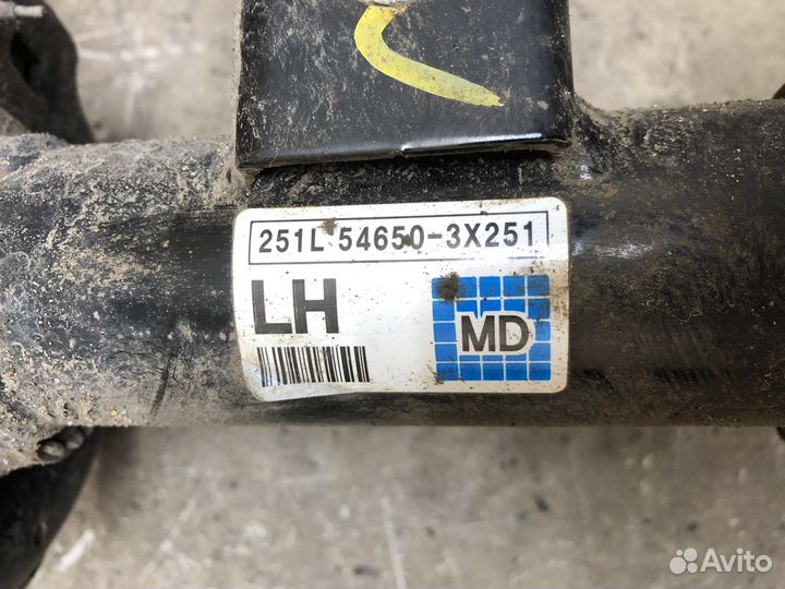 Стойка амортизатора левая в сборе hyundai elantra