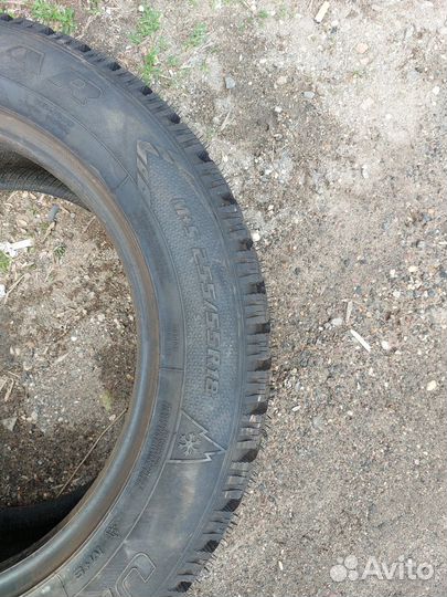 Goodyear UltraGrip 500 255/55 R18