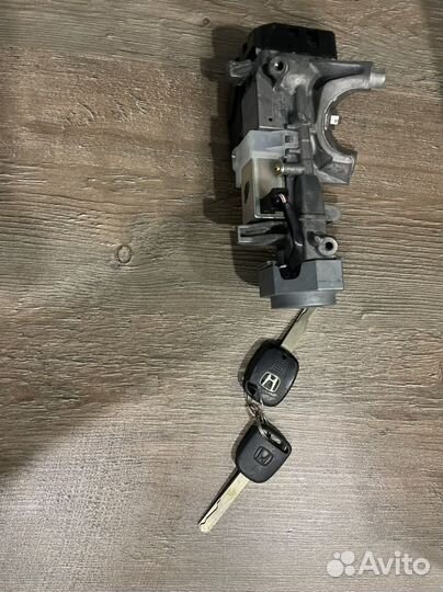 Замок зажигания honda mobilio