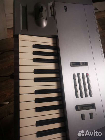 Синтезатор Korg Trinity Pro