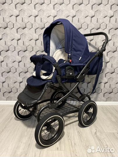 Коляска 3 в 1 Zippy Classic (как Новая)