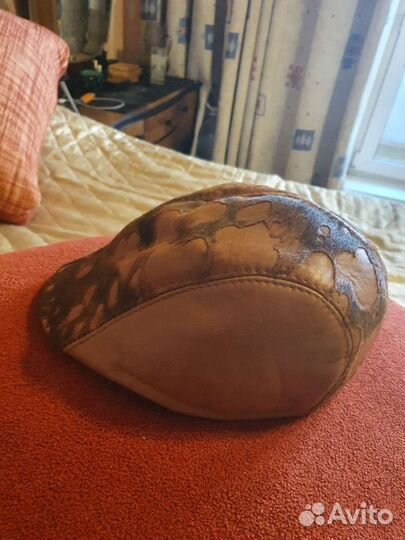 Женская кепка