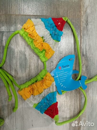 Купальник новый на 5-6 лет