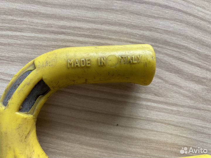 Блокиратор на руль авто