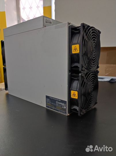 Asic майнер Bitmain Antminer S19