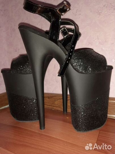 Туфли стрипы