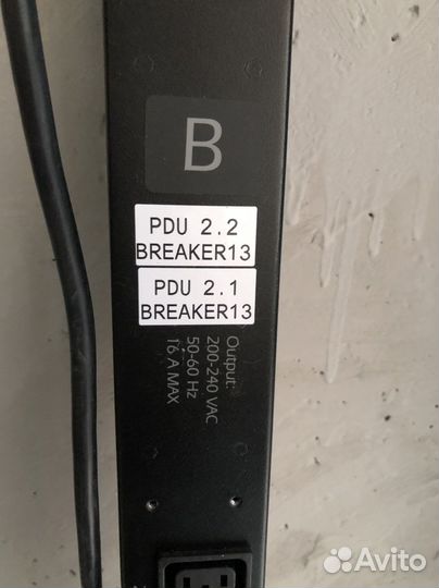 Блок распределения питания арс Rack PDU - AP7851