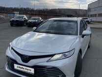 Toyota Camry 2.5 AT, 2019, 110 000 км, с пробегом, цена 3 150 000 руб.