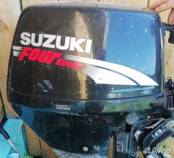 Моторный двигатель suzuki 15