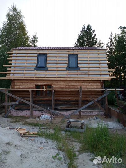 Бригада строителей