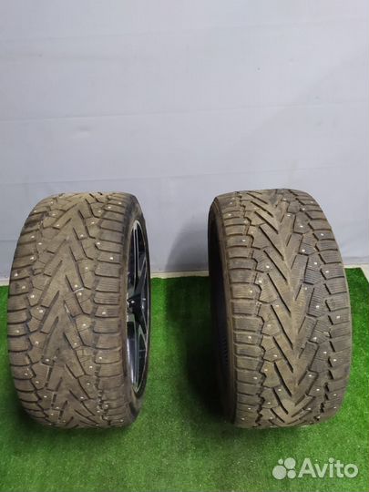 Pirelli Ice Zero 295/40 R21 111H