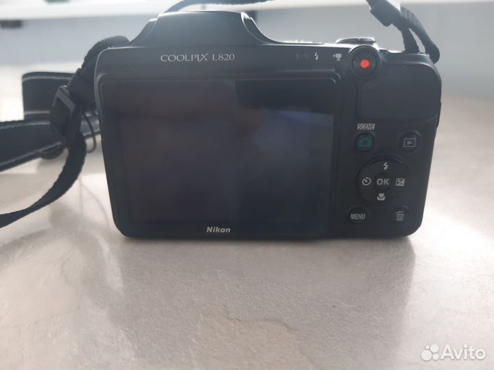 Компактный фотоаппарат nikon