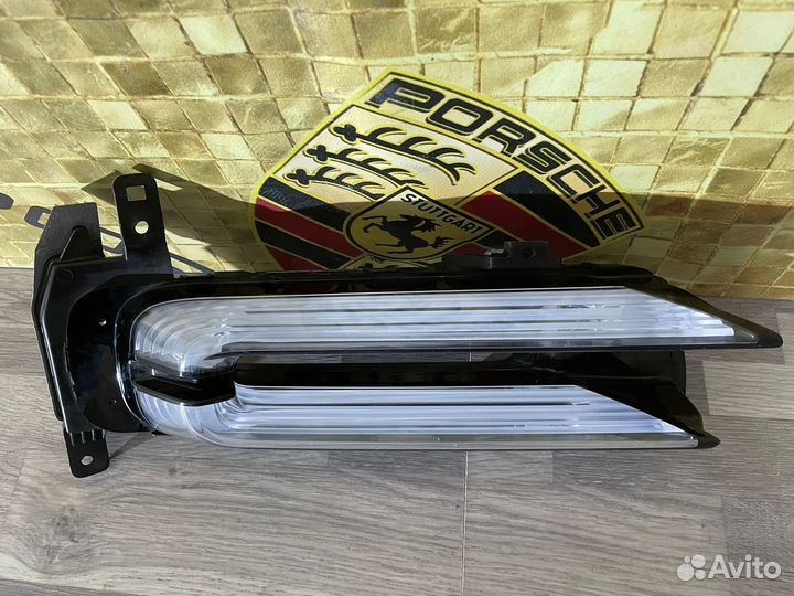 Дхо правое на Porsche Panamera Turbo 20-23 дефект