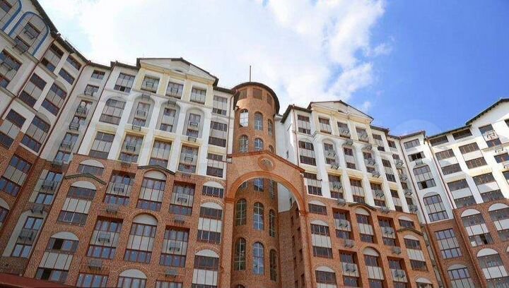 2-к. квартира, 53,7 м², 10/16 эт.