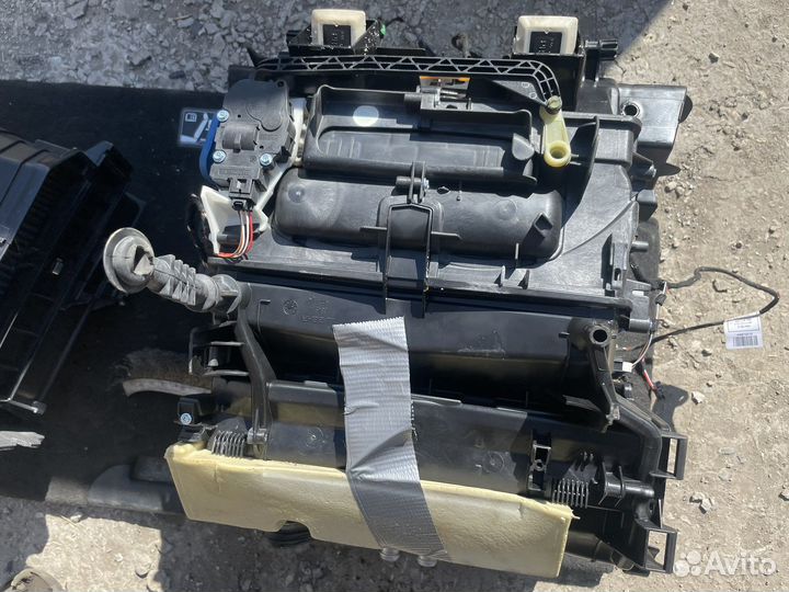 Корпус печки Audi Q5