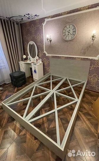 Парящие кровати в наличии