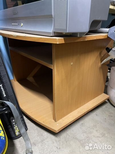 Тумба под тв