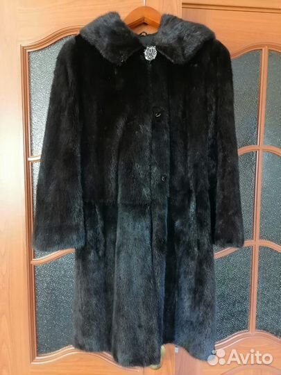 Шуба норковая blackglama с капюшоном
