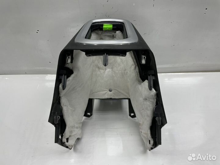 Центральная консоль МКПП Citroen C3 Picasso