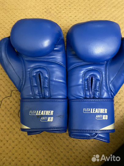 Перчатки для бокса Clinch