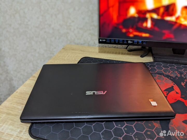 Ноутбук asus 15.6