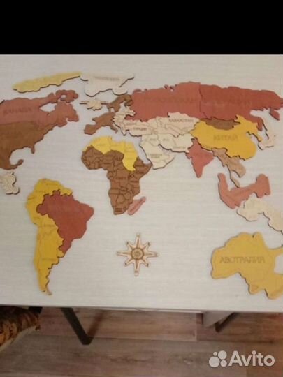 Декоративная карта мира