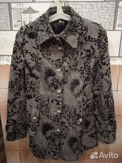 Пальто весеннее