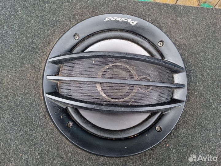 Акустическая полка ваз 2114