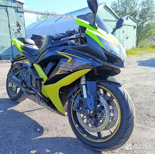 Suzuki GSX-R 600 K8