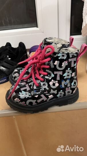 Ботинки демисезонные для девочки 22 размер