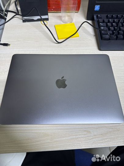 Apple macbook pro