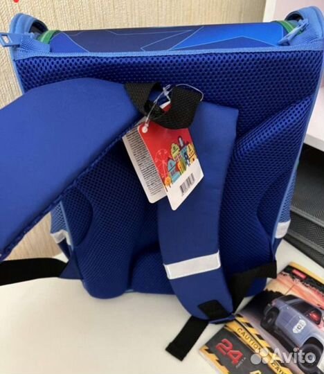 Ранец школьный новый