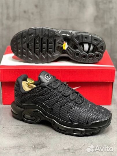 Кроссовки Nike air max Tn Plus