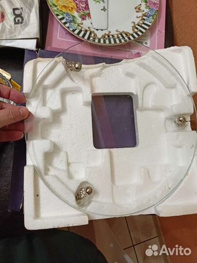 Стеклянная тортовница