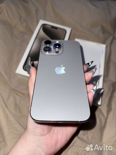 iPhone 15 Pro Max, 256 ГБ