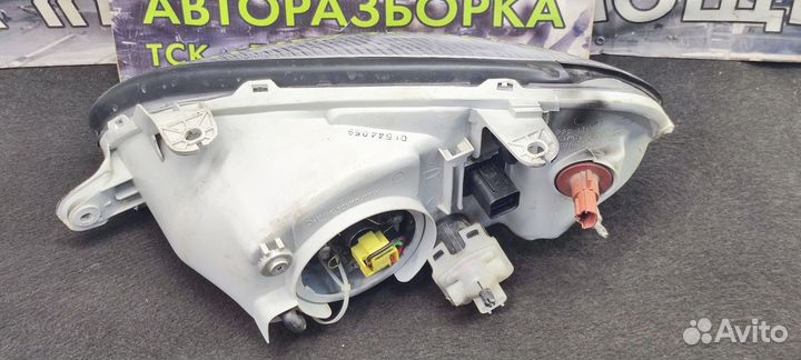 Правая фара Chevrolet Lanos