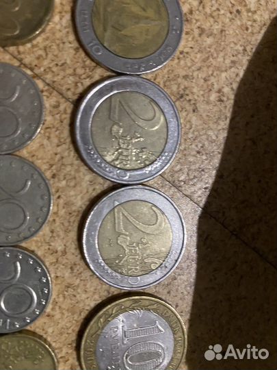 Коллекционные монеты и купюры 5 рублей