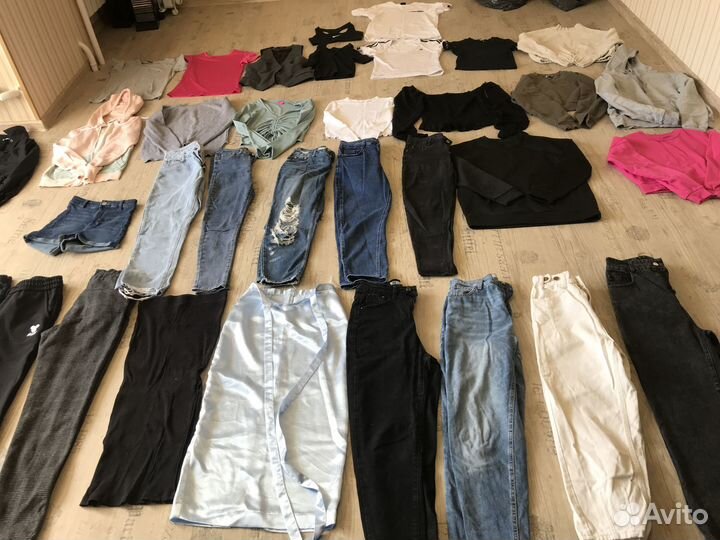 Продам женскую одежду