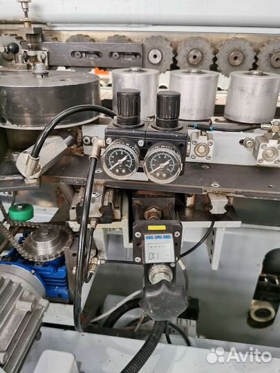 Кромкооблицовочный станок Brandt KDF 870 C