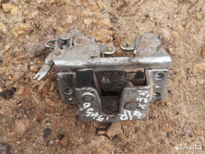 Замок задний правый Nexia