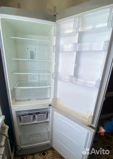 Холодильник
