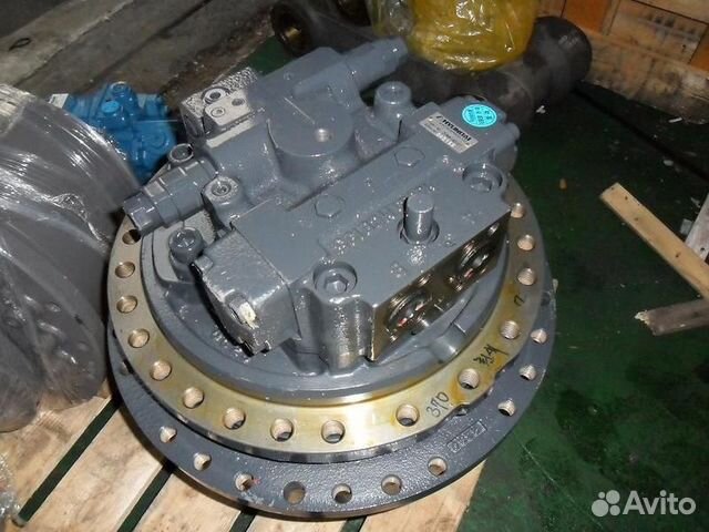 Бортовой редуктор хода с мотором Hyundai R360-7